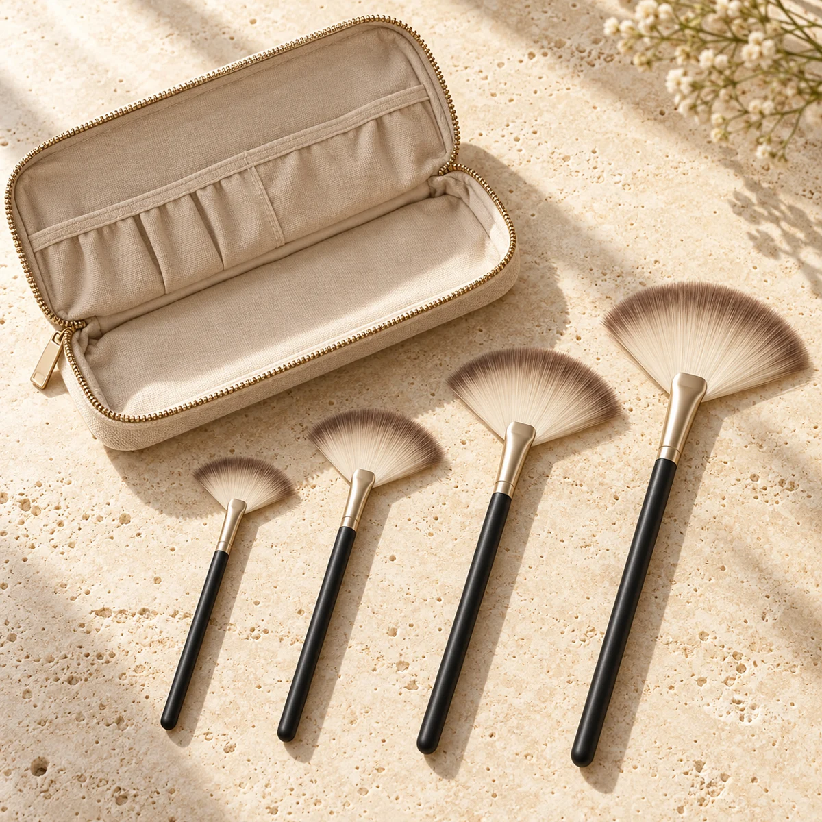 Noir Voyage Quartet Fan Highlight Brush Set — Charcoal handle / taupe-tipped ivory bristles fan highlight brush design